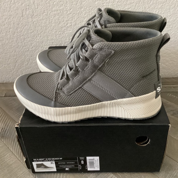 SOREL Out N About III Sneakers, size 8 - Picture 1 of 7